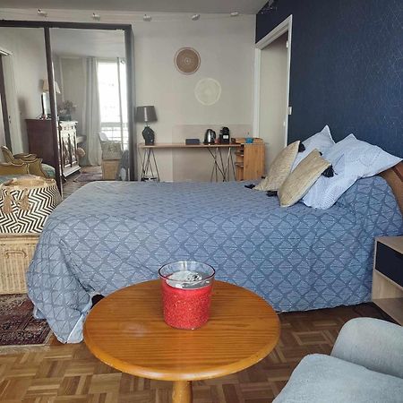 Logement entier: Levallois-Perret- Porte de PARIS Buitenkant foto