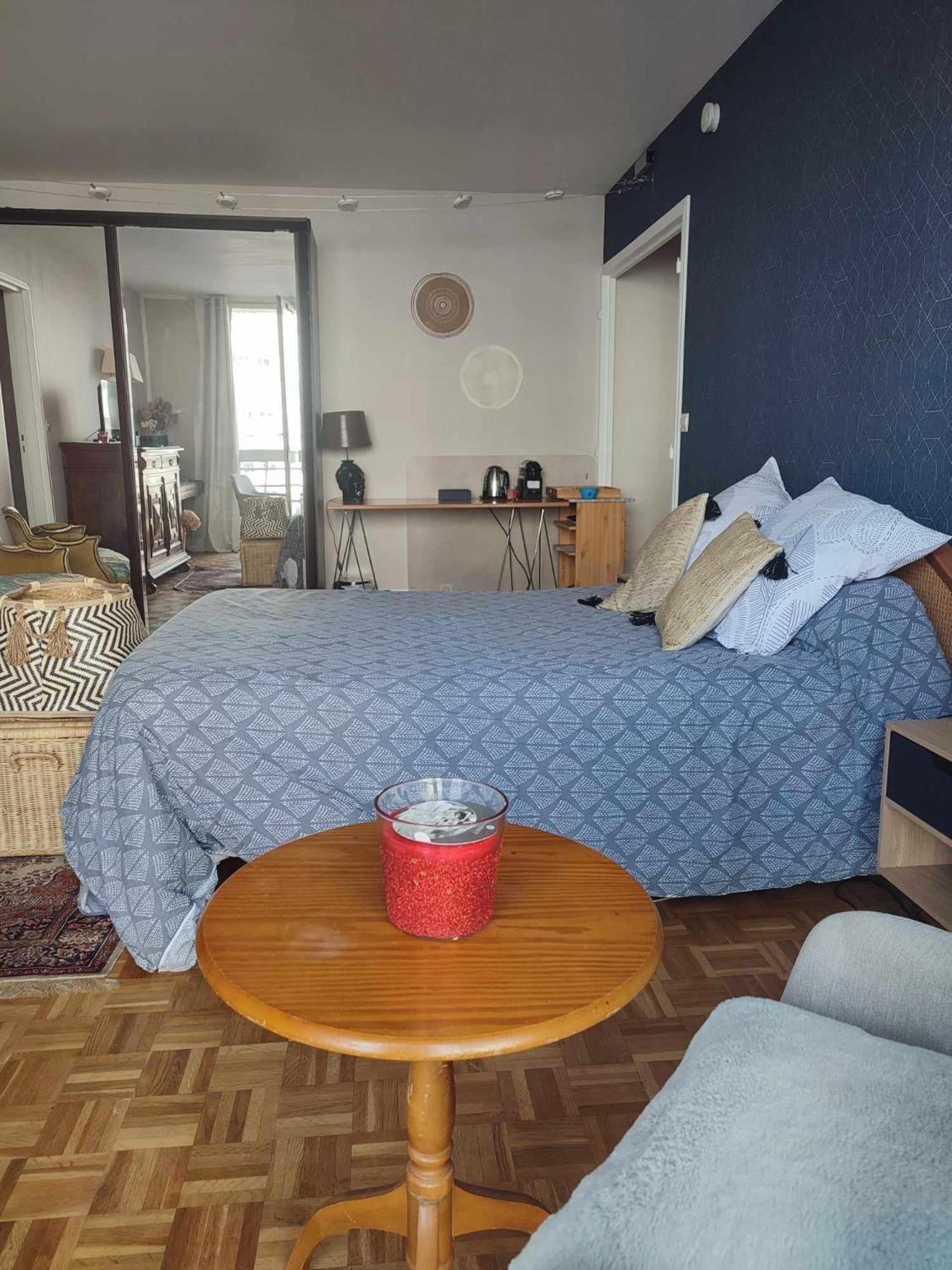 Logement entier: Levallois-Perret- Porte de PARIS Buitenkant foto